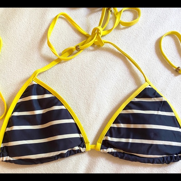 Vineyard Vines Bikini Top 💙 - Picture 2 of 4